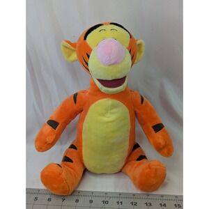 Kohls Tigger Plush 12 Inch Dream International Winnie the Pooh Stuffed Animal